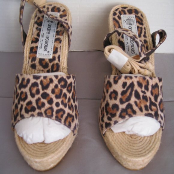 Andre Assous Leopard Calf Hair Wedge Espadrille Sandals, 7-Like Brand New - Picture 2 of 9